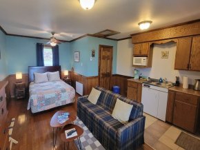 Codroy Valley Cottage Country : One Bedroom Suite